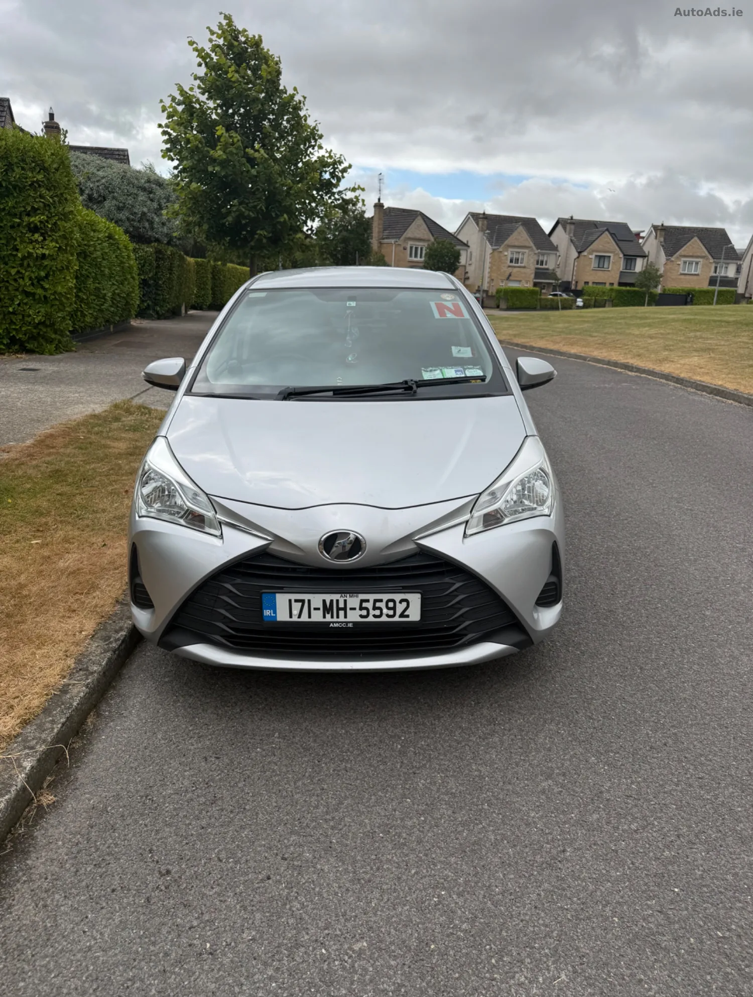 2017 Toyota Vitz – photo 5