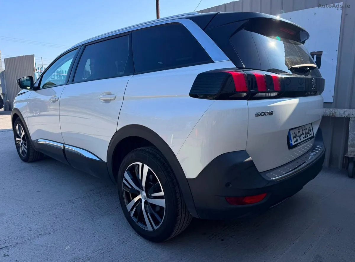 2019 Peugeot 5008 – photo 3