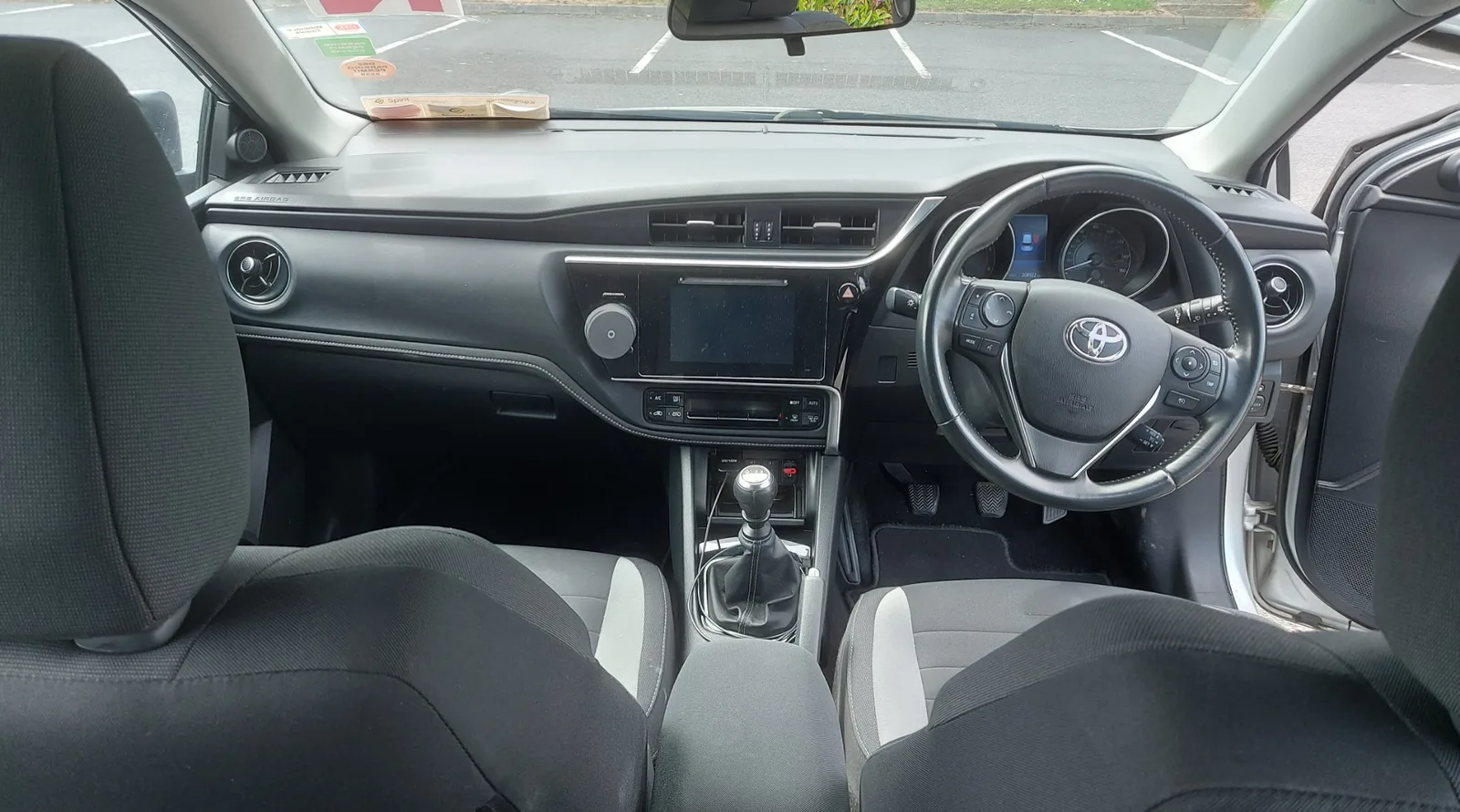 2016 Toyota Auris – photo 8