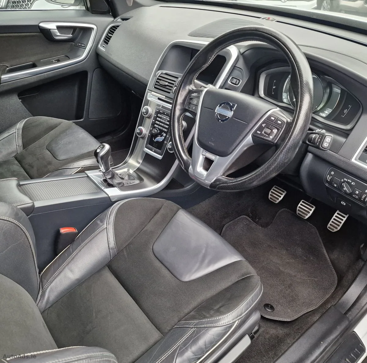2015 Volvo XC60 – photo 14