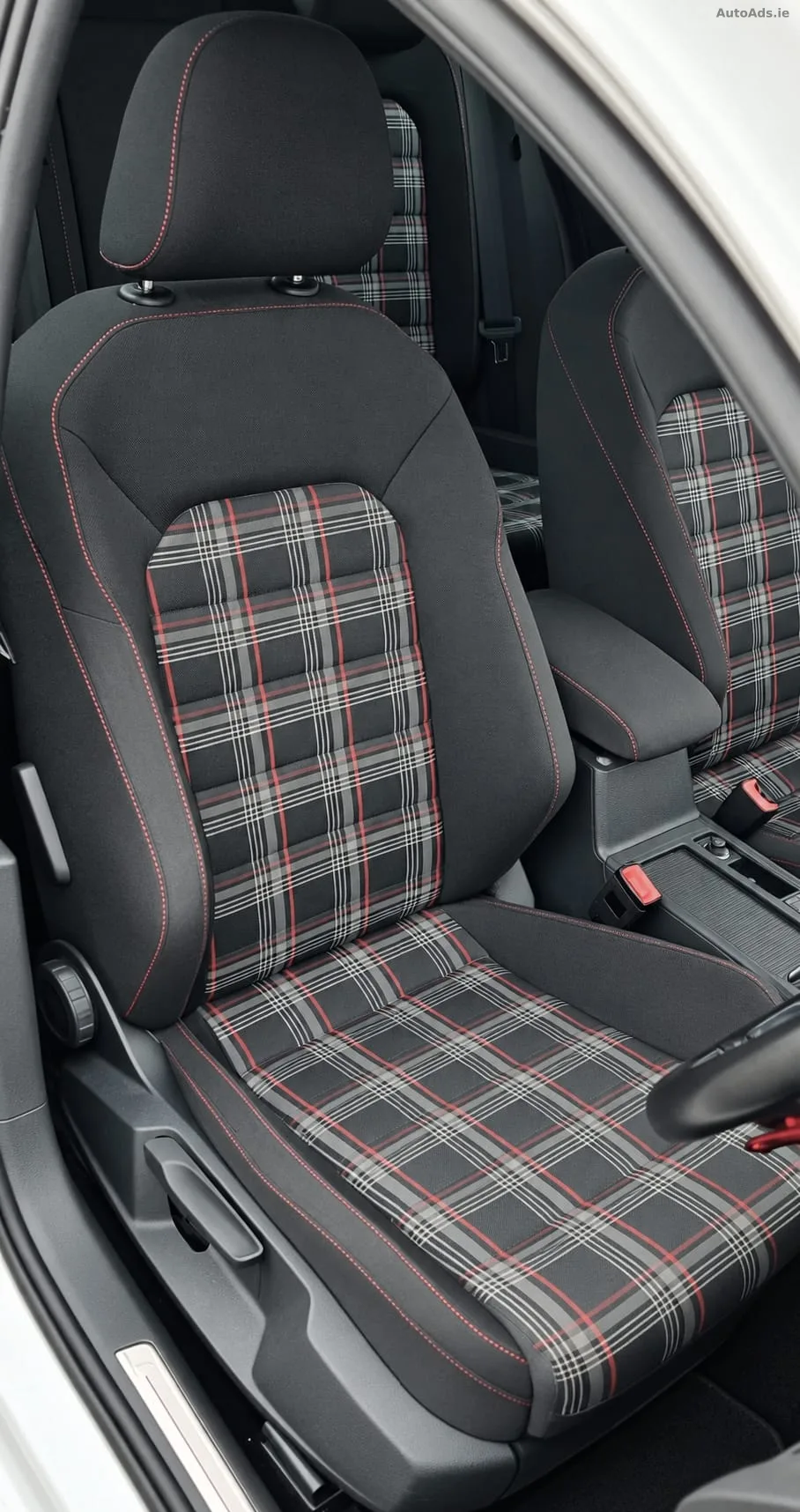 2016 Volkswagen Golf – photo 9
