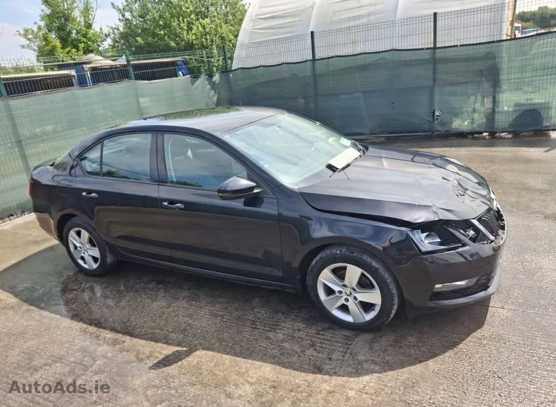 2017 SKODA Octavia