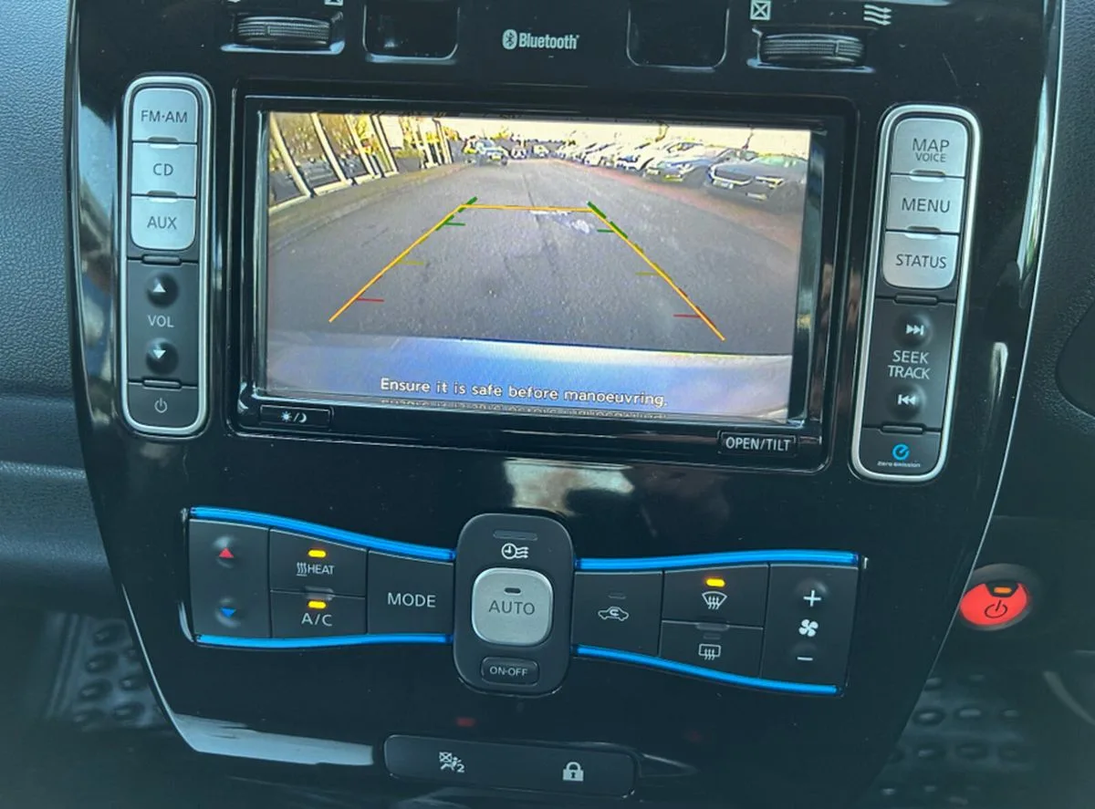 2015 Nissan Leaf – photo 14