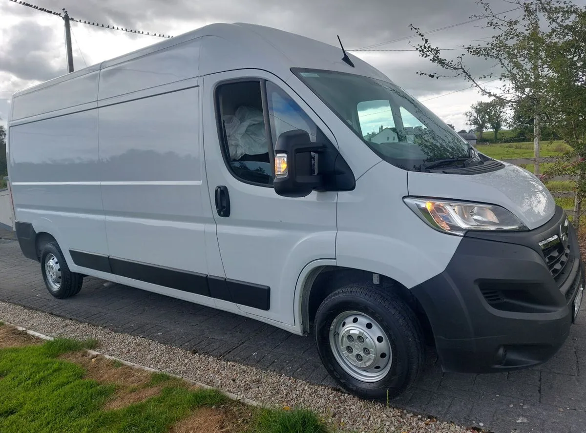2023 Opel Movano