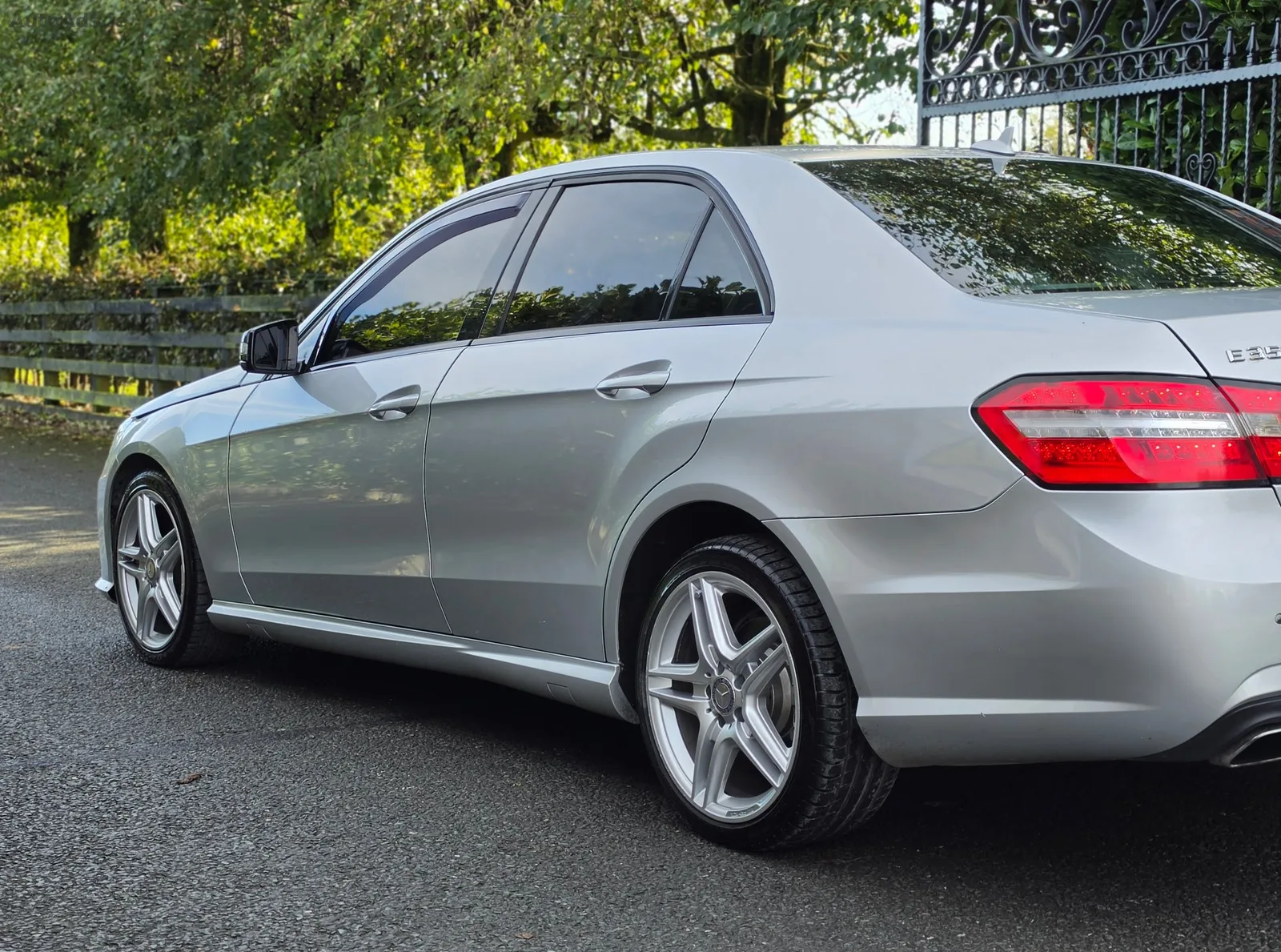 2010 Mercedes-Benz E-Class – photo 7