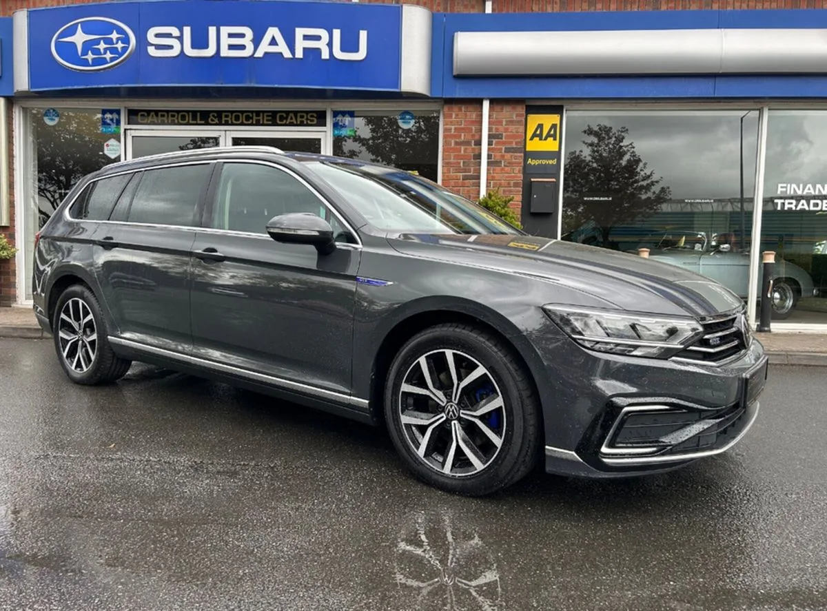 2021 Volkswagen Passat – photo 2