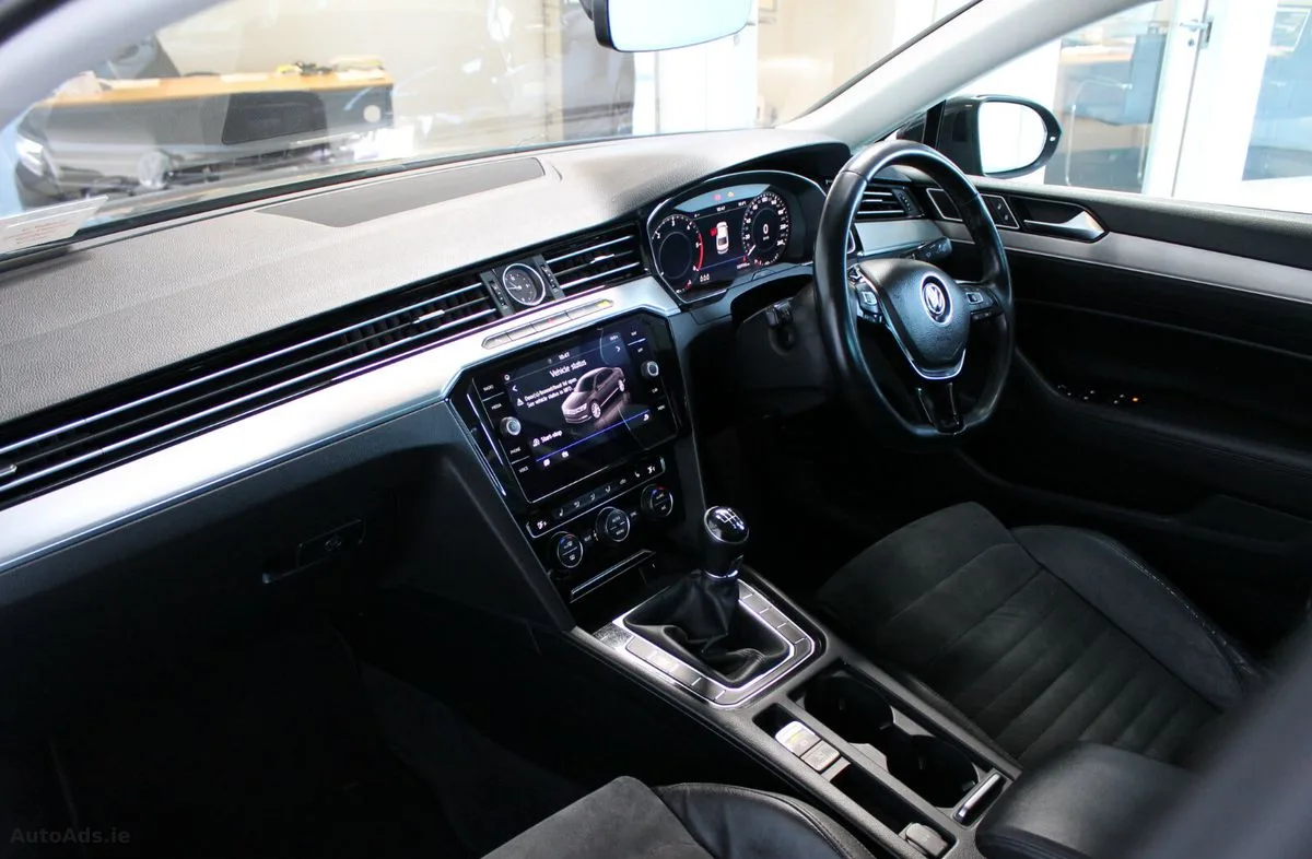 2018 Volkswagen Passat – photo 9
