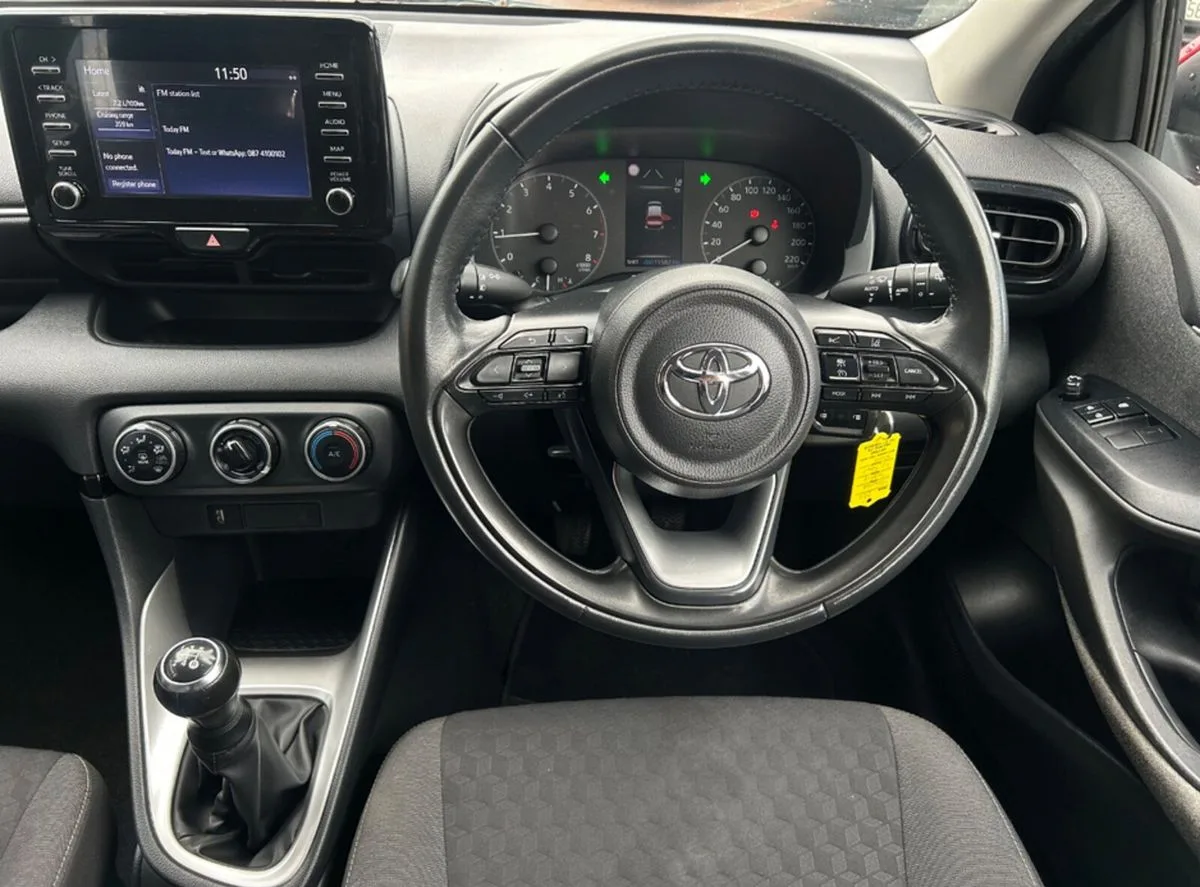 2022 Toyota Yaris – photo 9