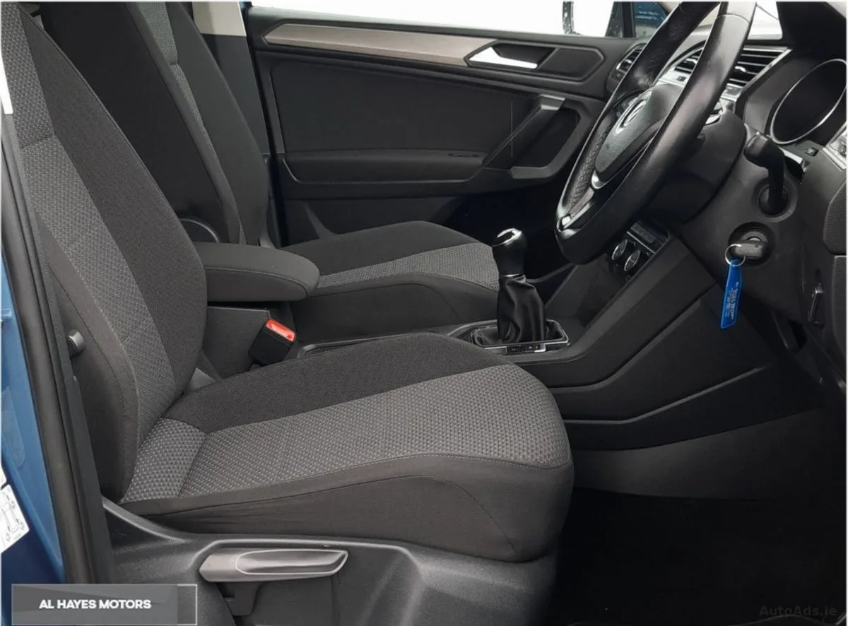 2021 Volkswagen Tiguan – photo 4
