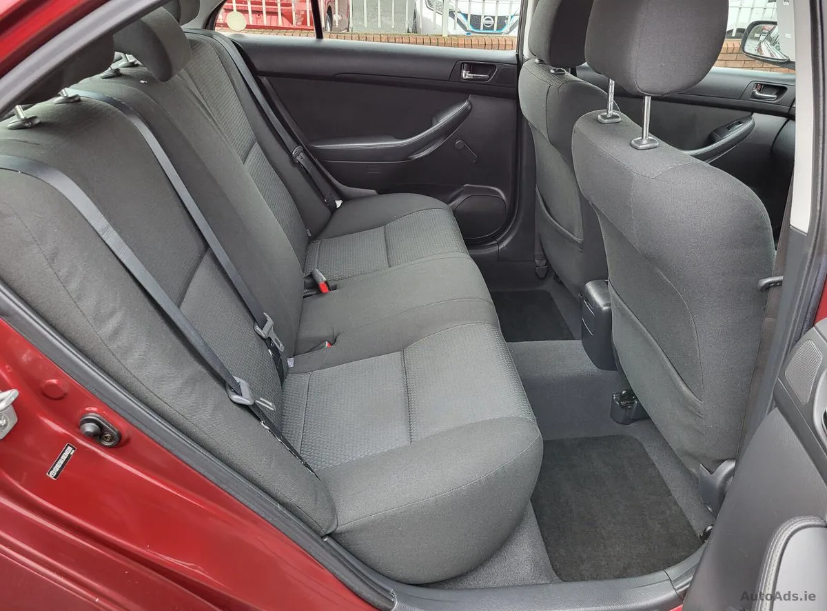 2006 Toyota Avensis – photo 13