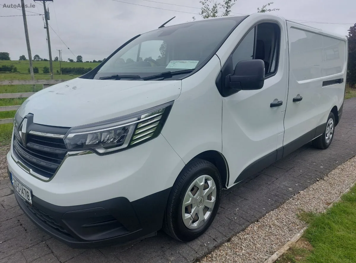 2023 Renault Trafic