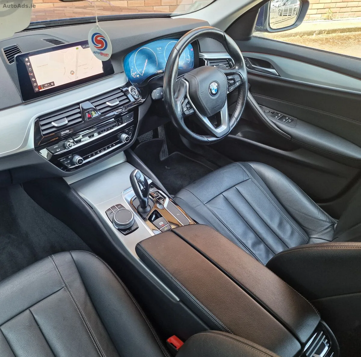 2019 BMW 5-Series – photo 12
