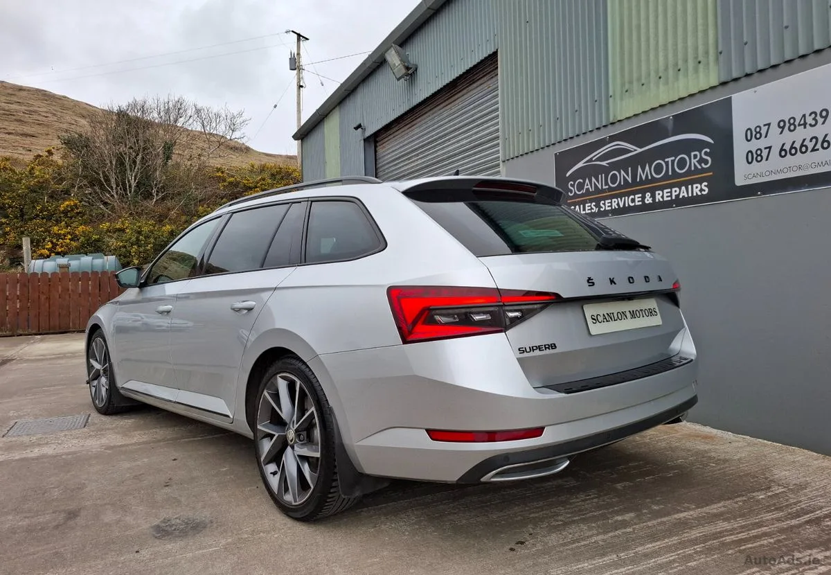 2020 Skoda Superb – photo 4
