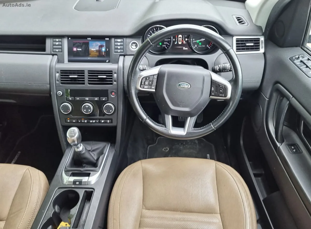 2015 Land Rover Discovery Sport – photo 16