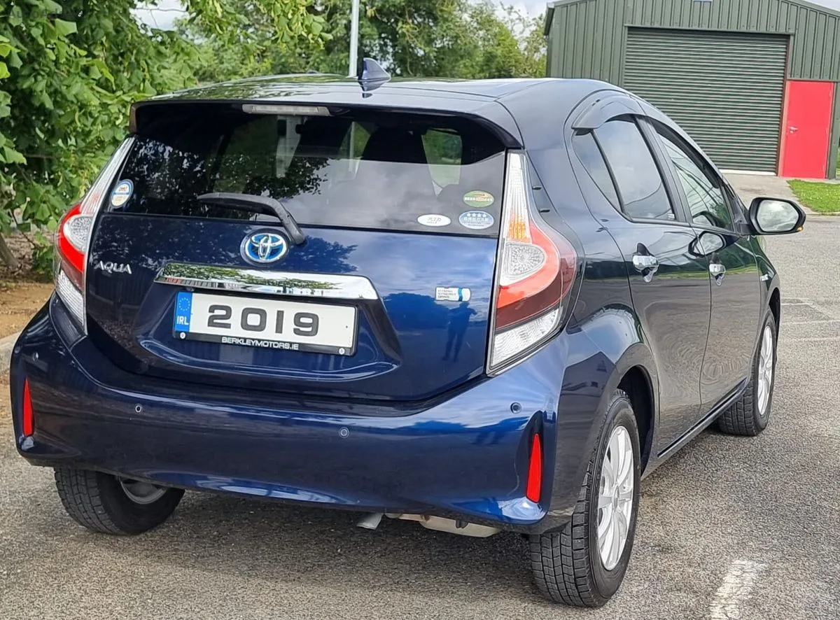 2019 Toyota Aqua – photo 6