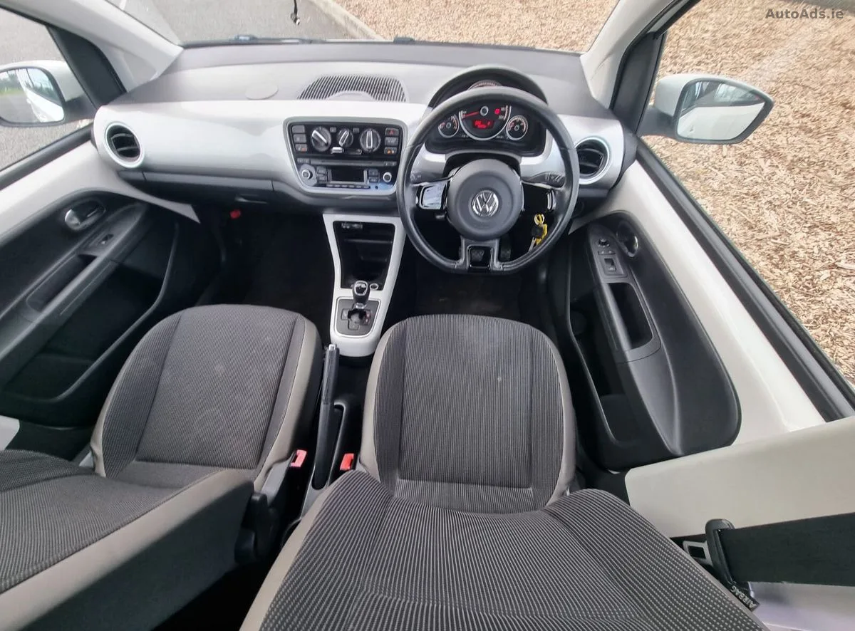 2013 Volkswagen up! – photo 15