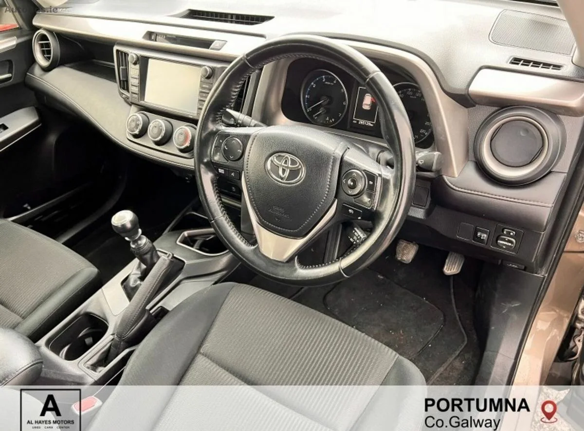 2017 Toyota RAV4 – photo 7