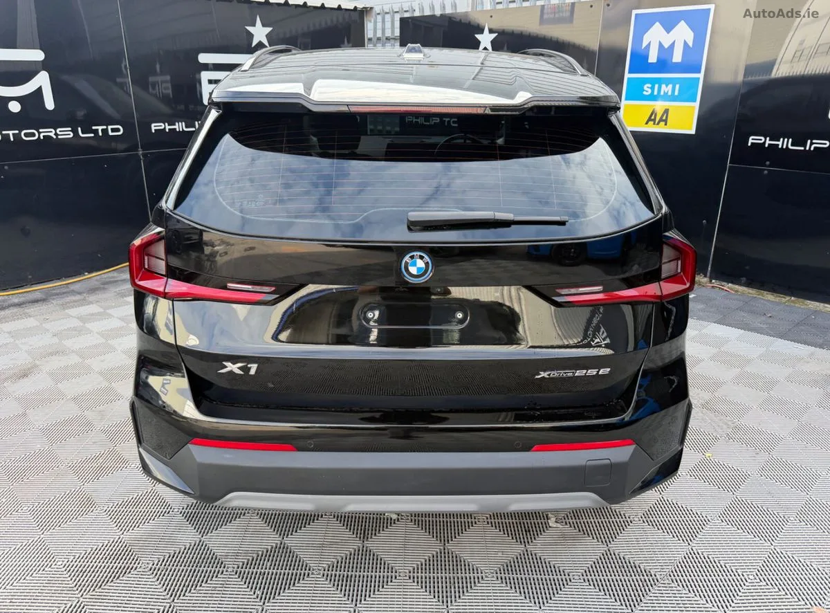 2025 BMW X1 – photo 8