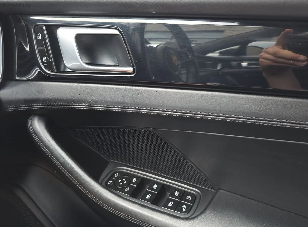 2019 Porsche Panamera – photo 12