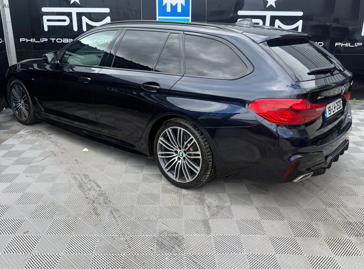 2019 BMW 5-Series – photo 6