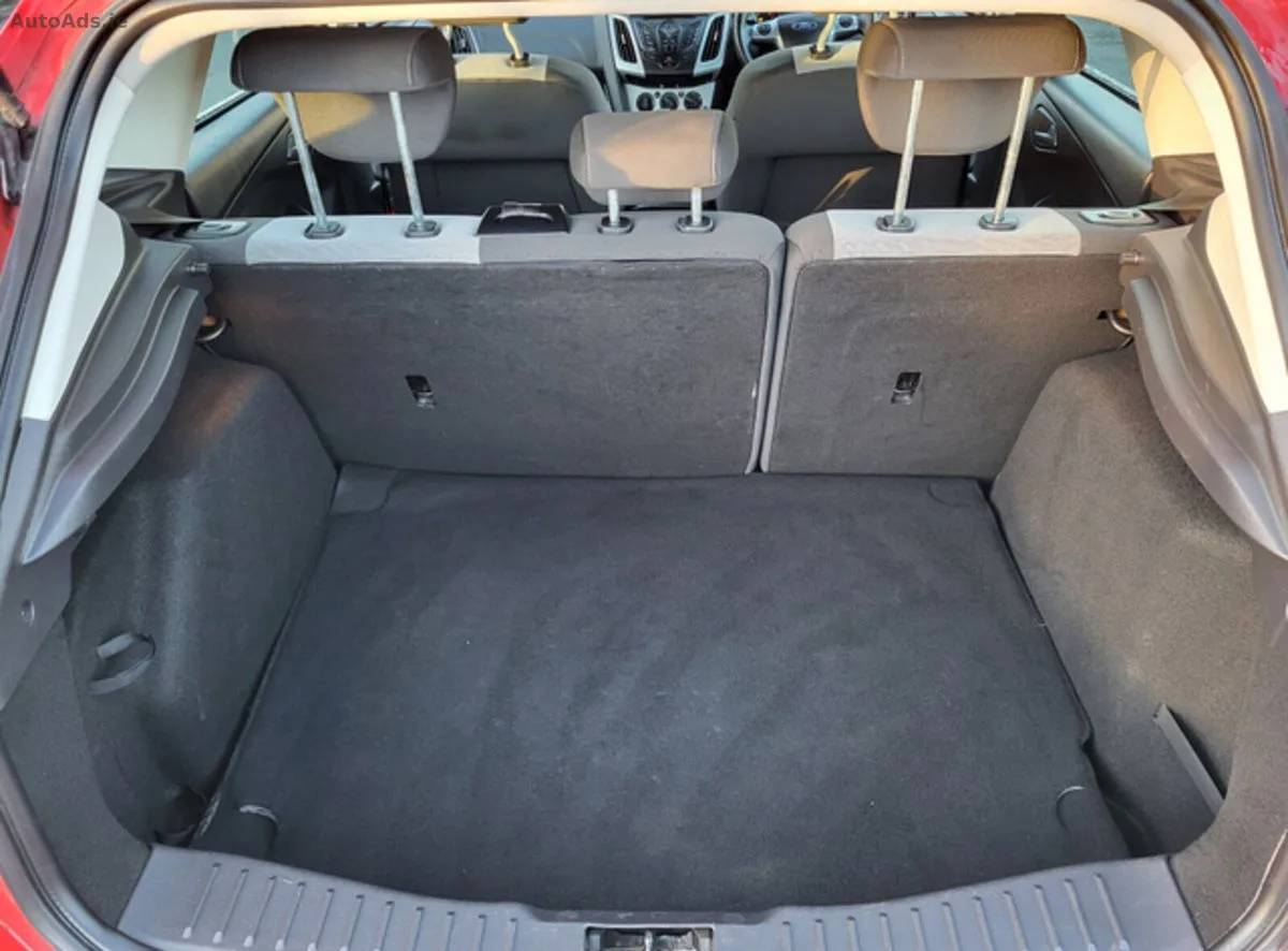 2012 Ford Focus – photo 17