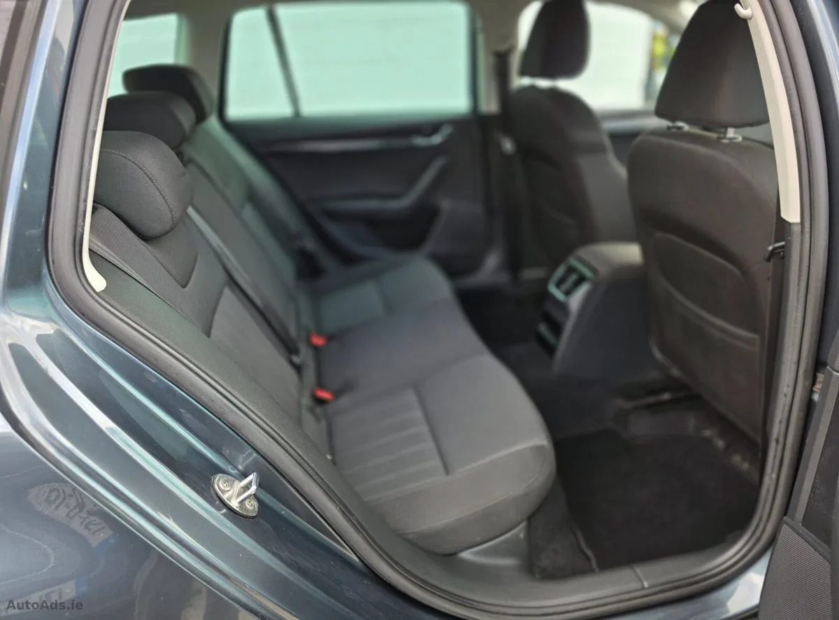 2017 Skoda Octavia – photo 9