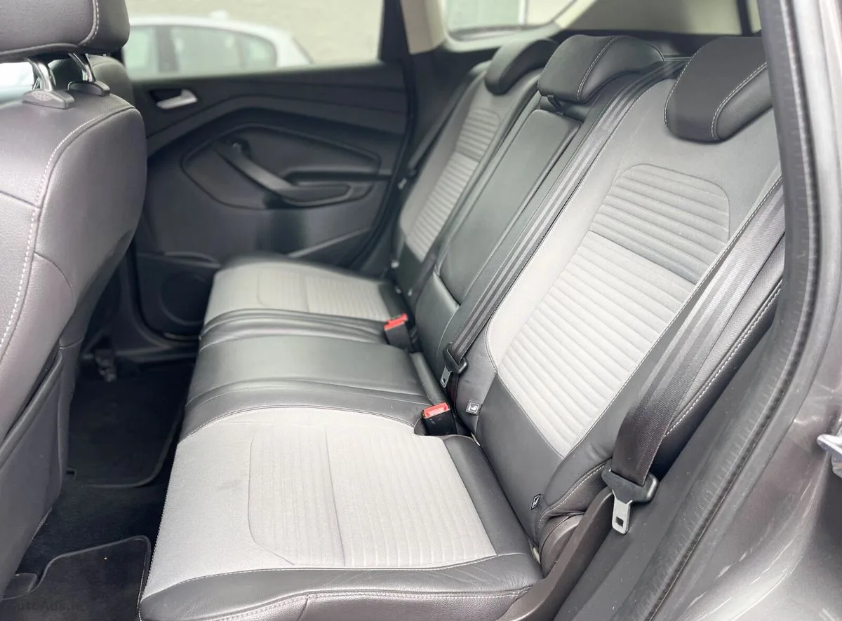 2017 Ford Kuga – photo 11