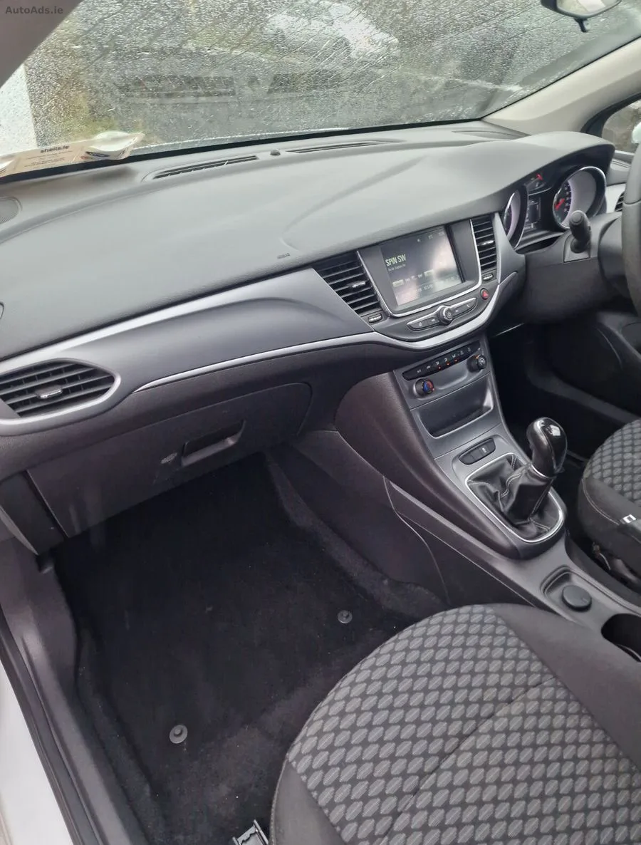 2018 Opel Astra – photo 11