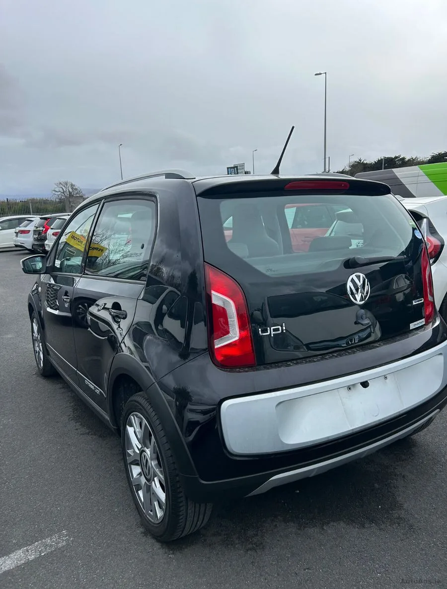 2016 Volkswagen up! – photo 3