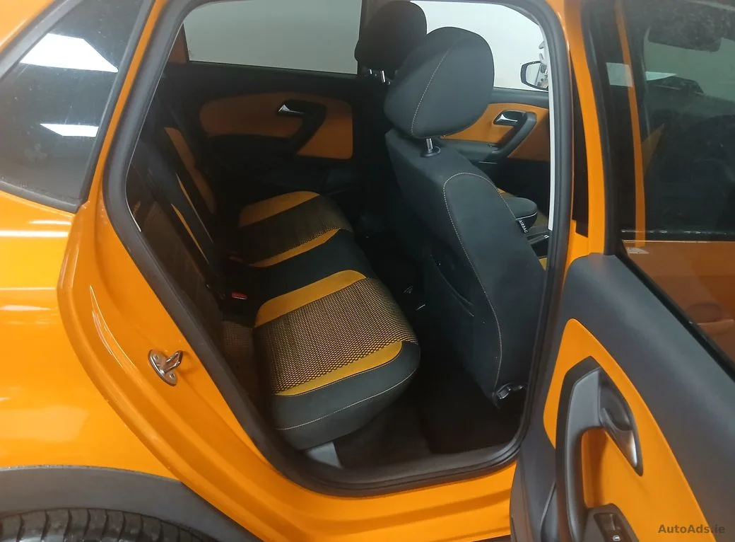 2012 Volkswagen Polo – photo 5