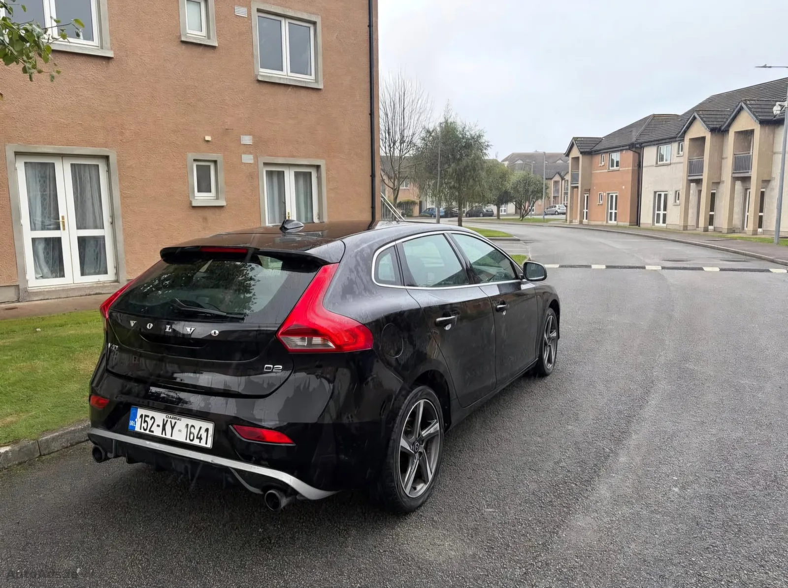2015 Volvo V40 – photo 2