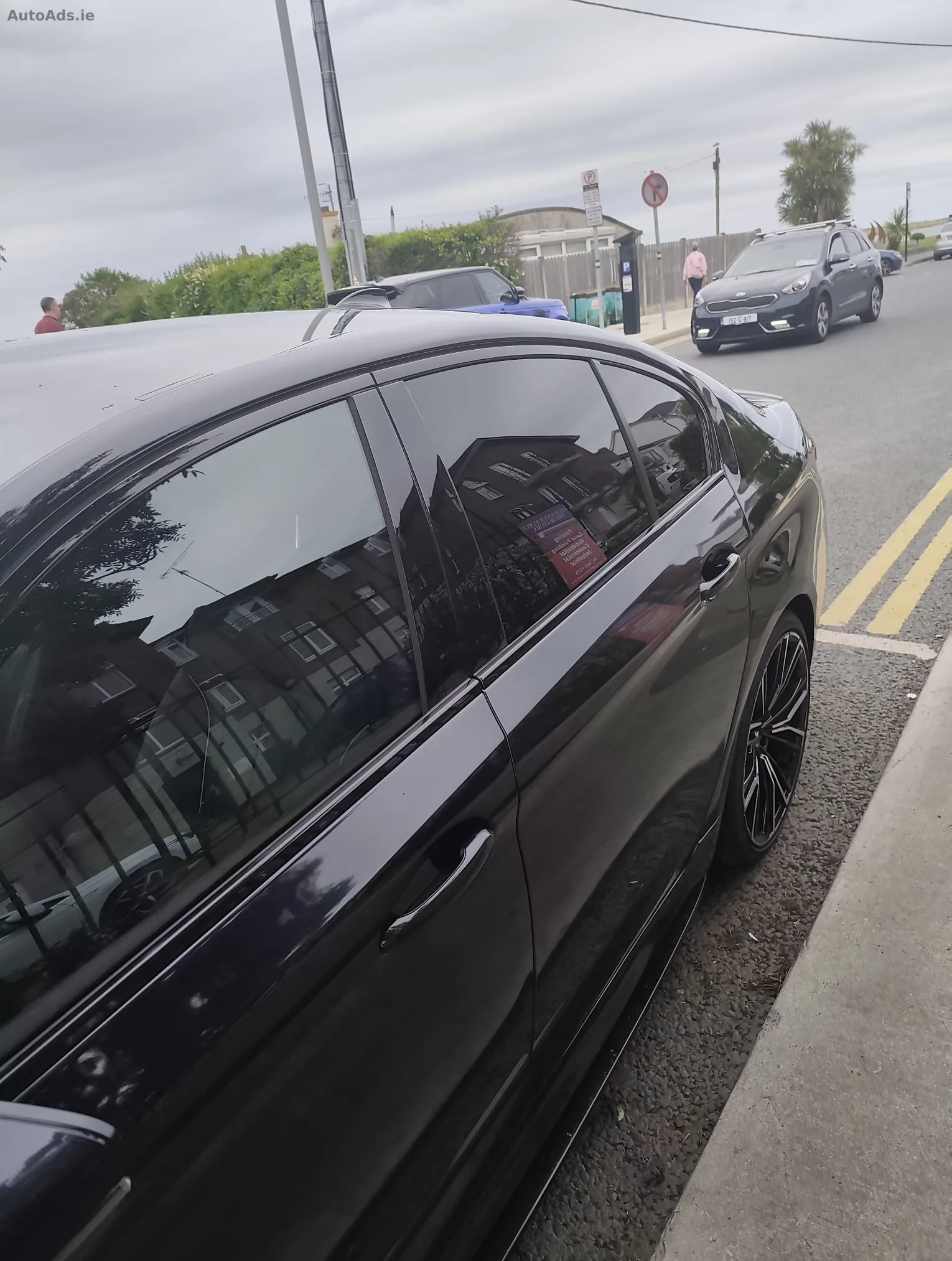 2021 BMW 5 Series – photo 2