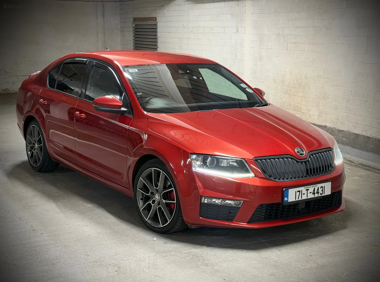 2017 Skoda Octavia – photo 2