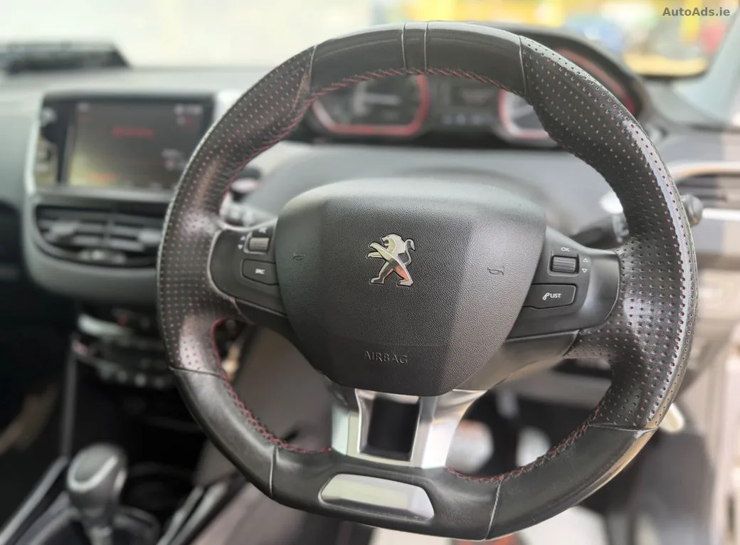 2017 Peugeot 2008 – photo 8