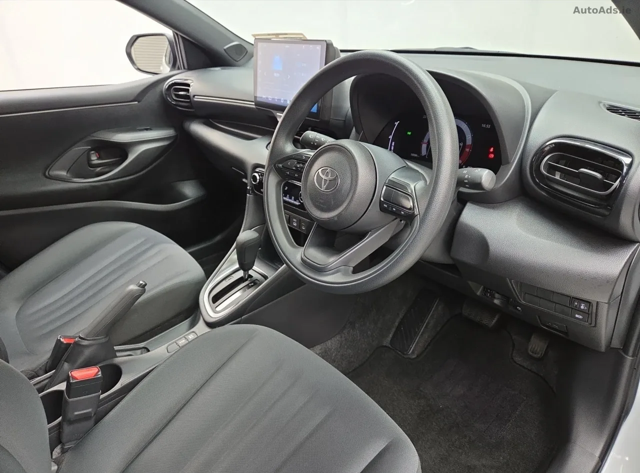 2024 Toyota Yaris – photo 8