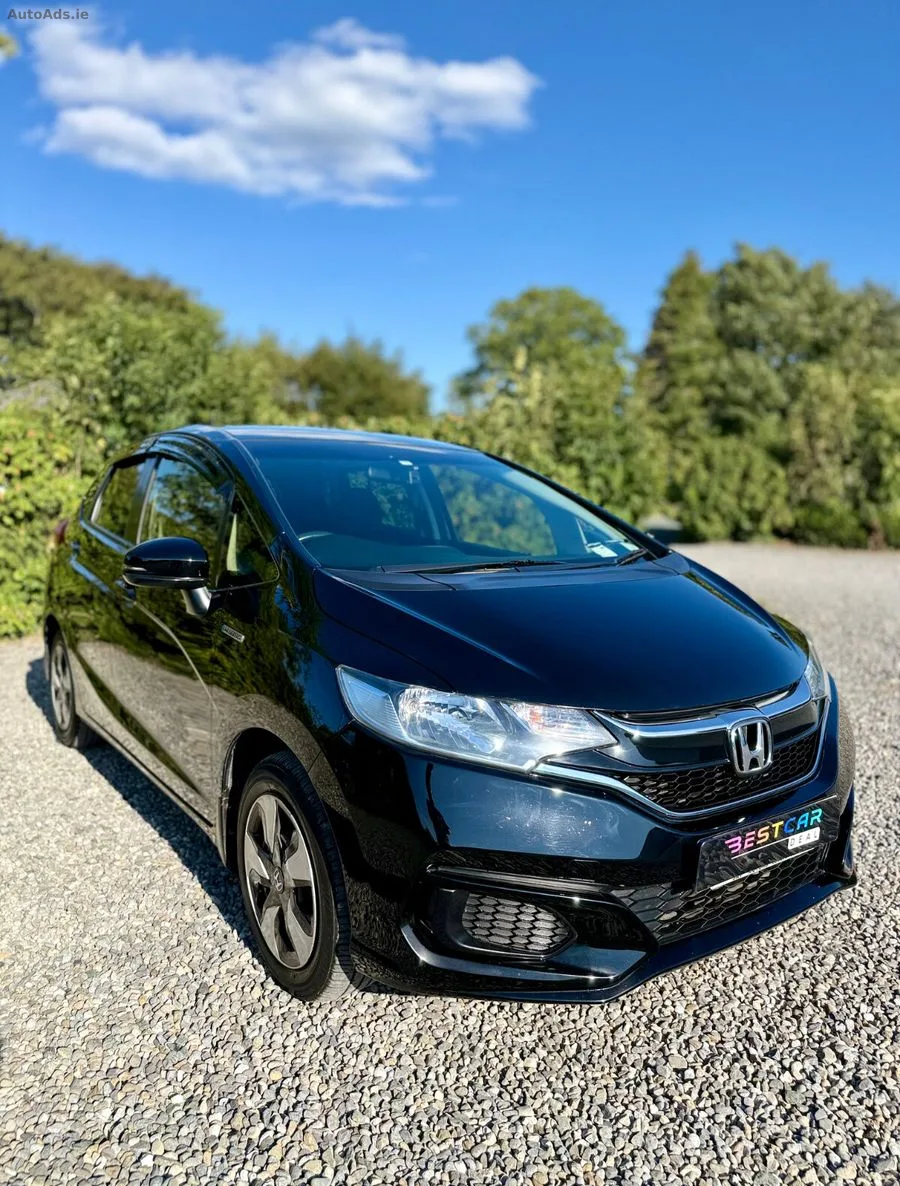 2018 Honda Fit – photo 2