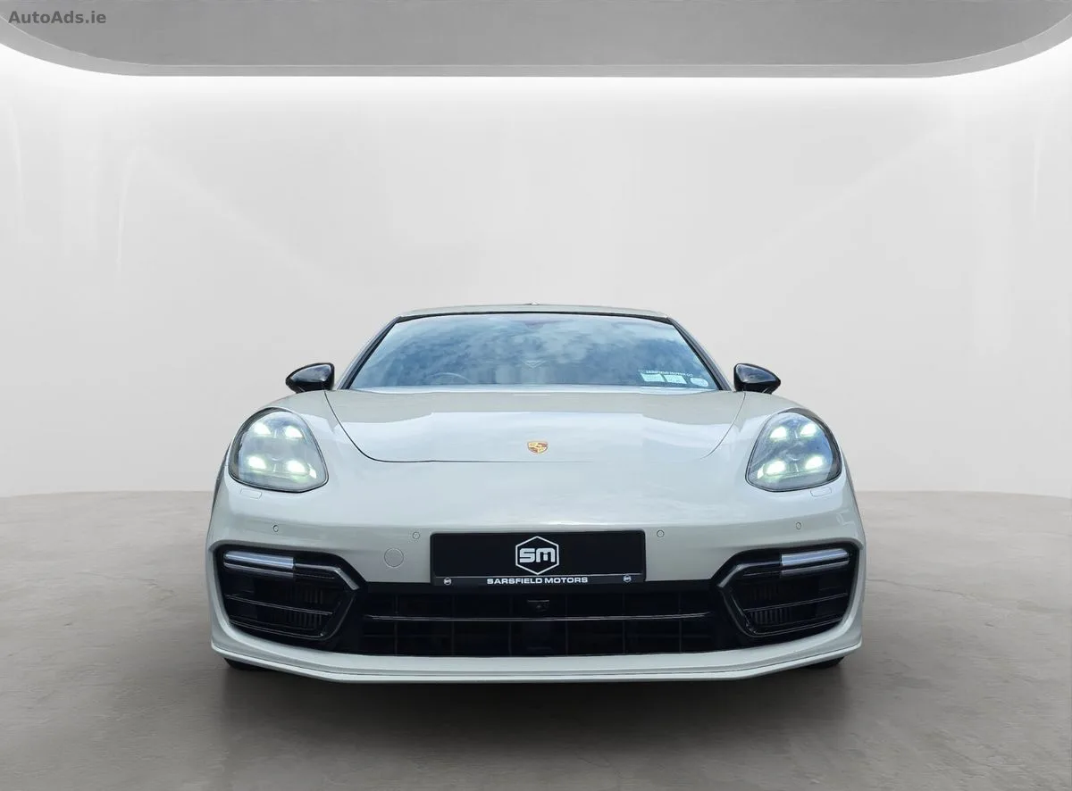 2019 Porsche Panamera – photo 2