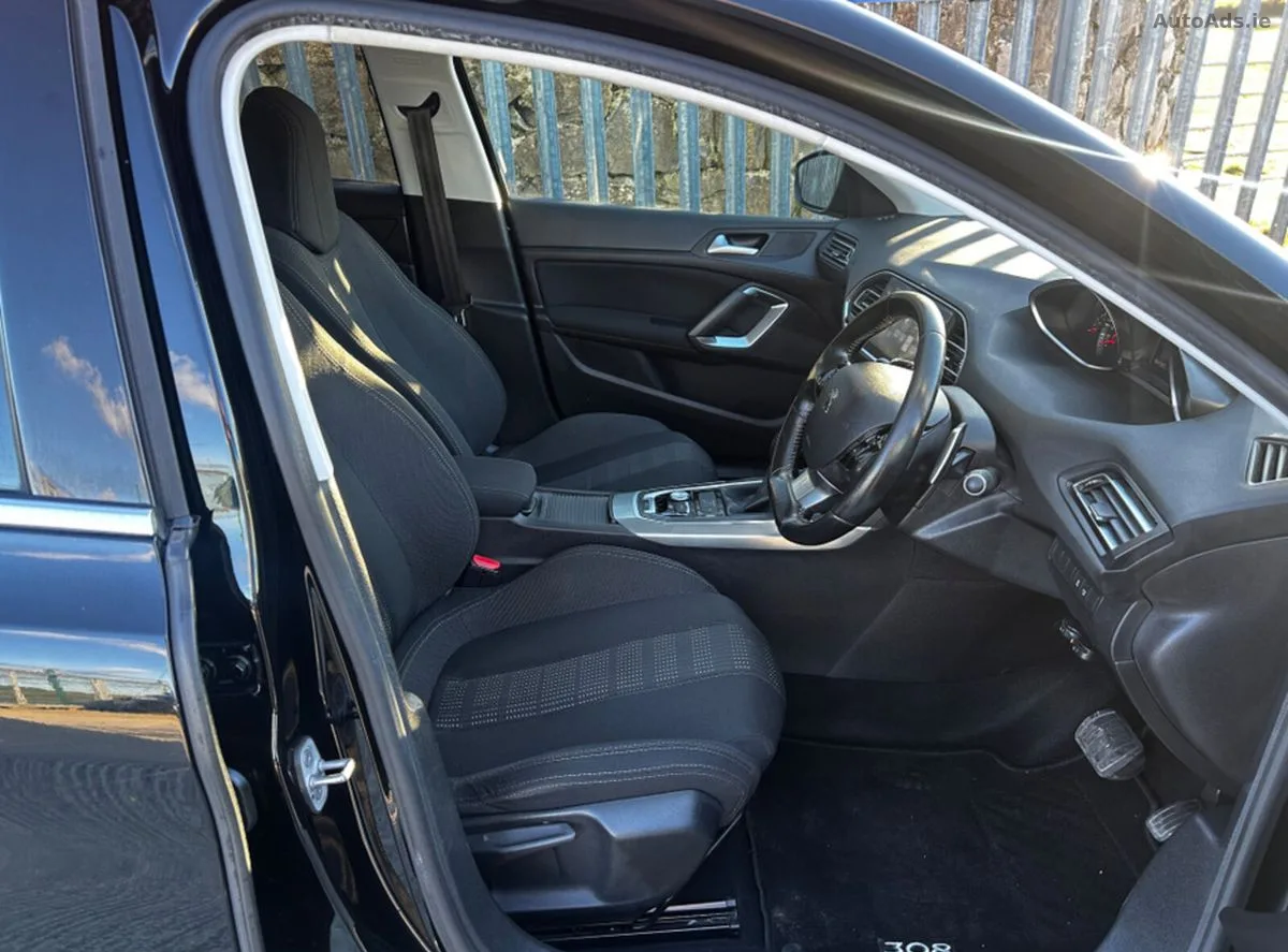 2015 Peugeot 308 – photo 7