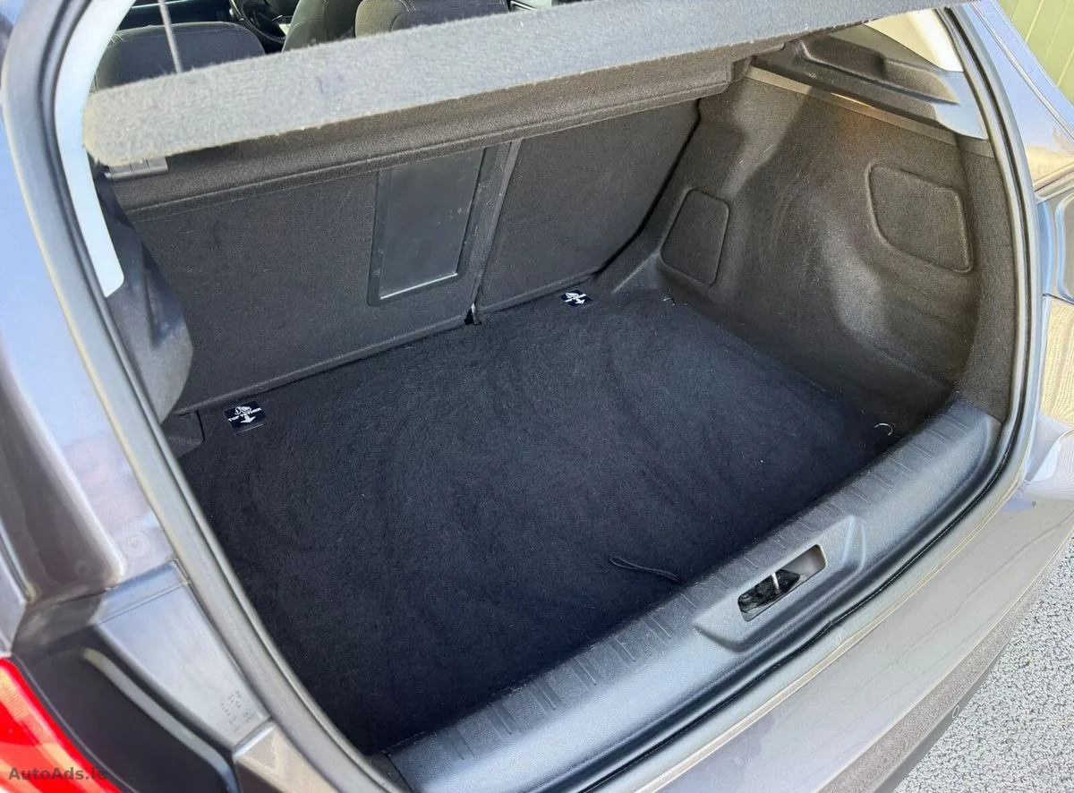 2014 Peugeot 308 – photo 20