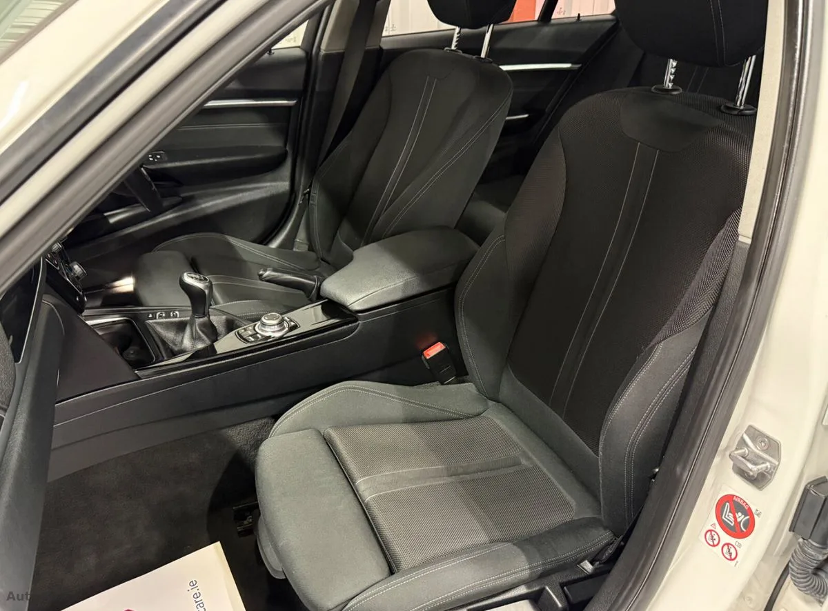 2015 BMW 3-Series – photo 13