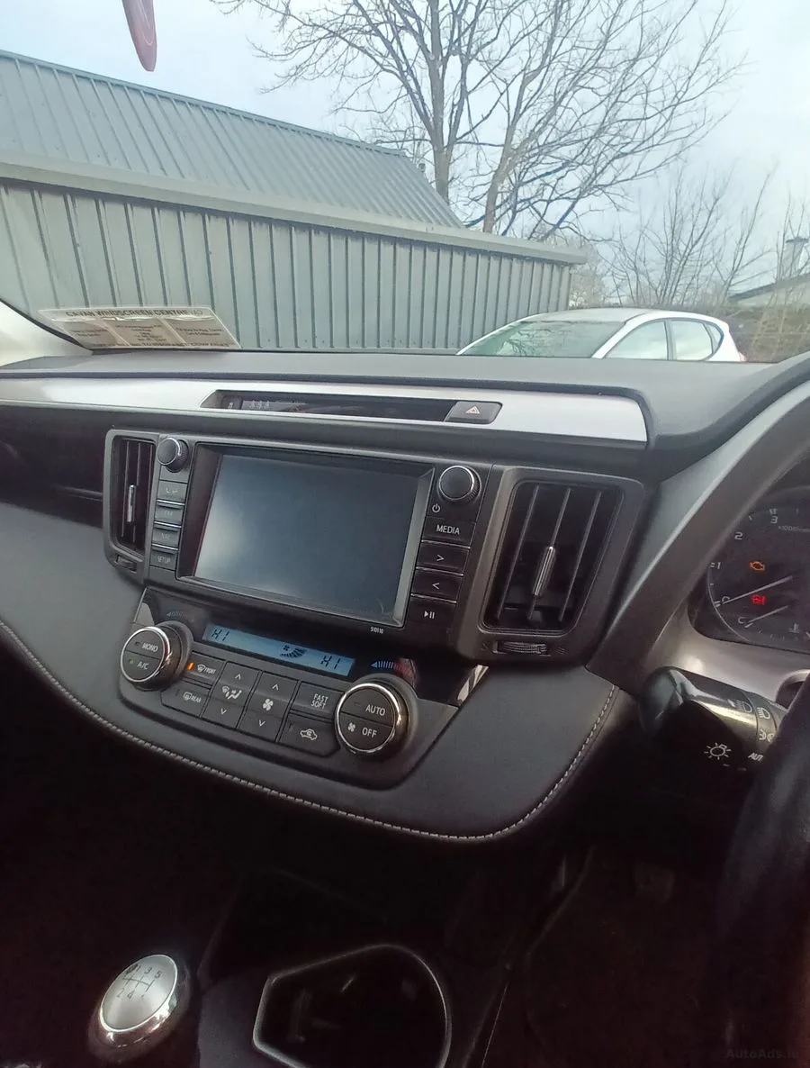 2016 Toyota RAV4 – photo 11