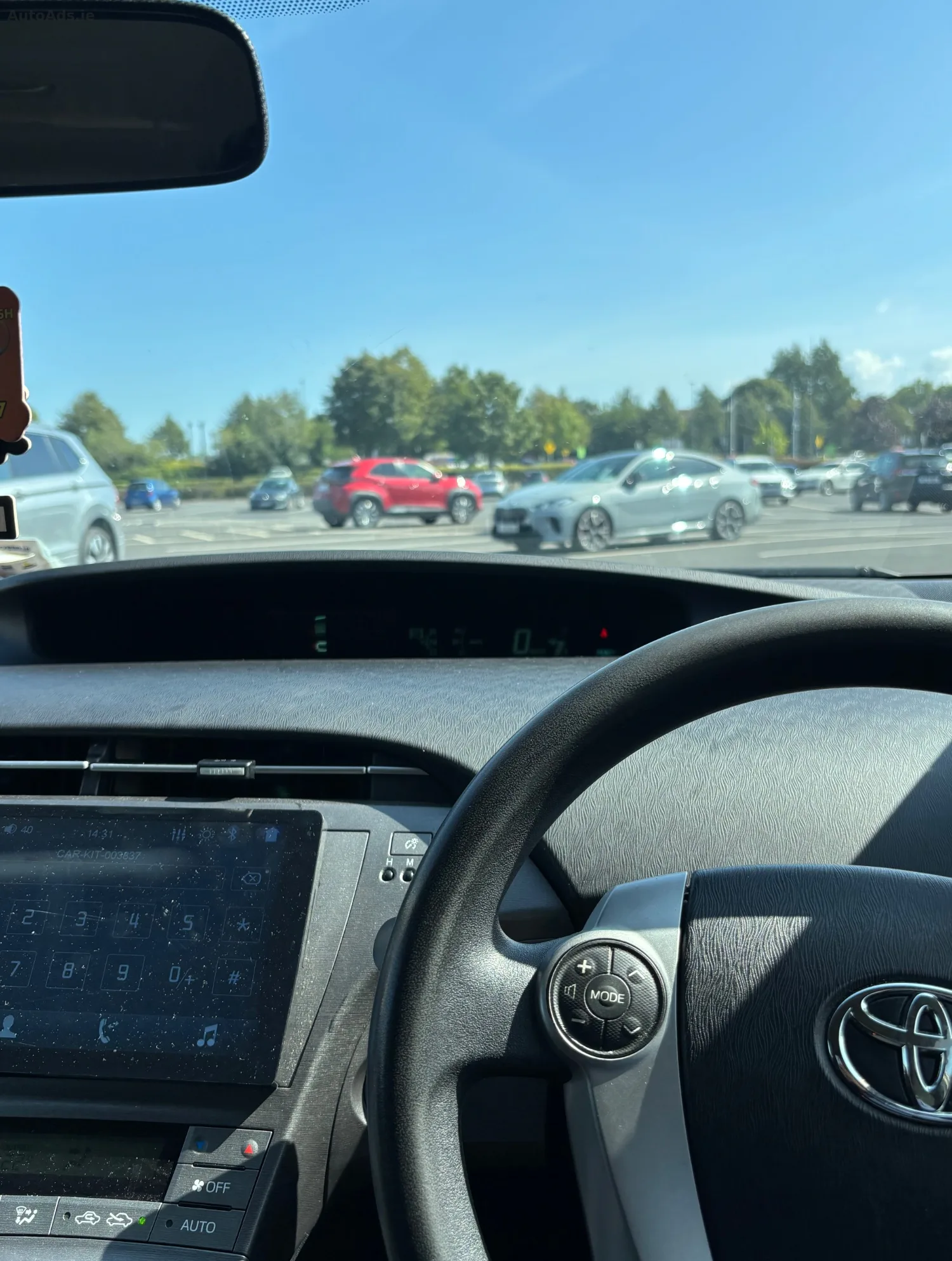 2015 Toyota Prius – photo 6