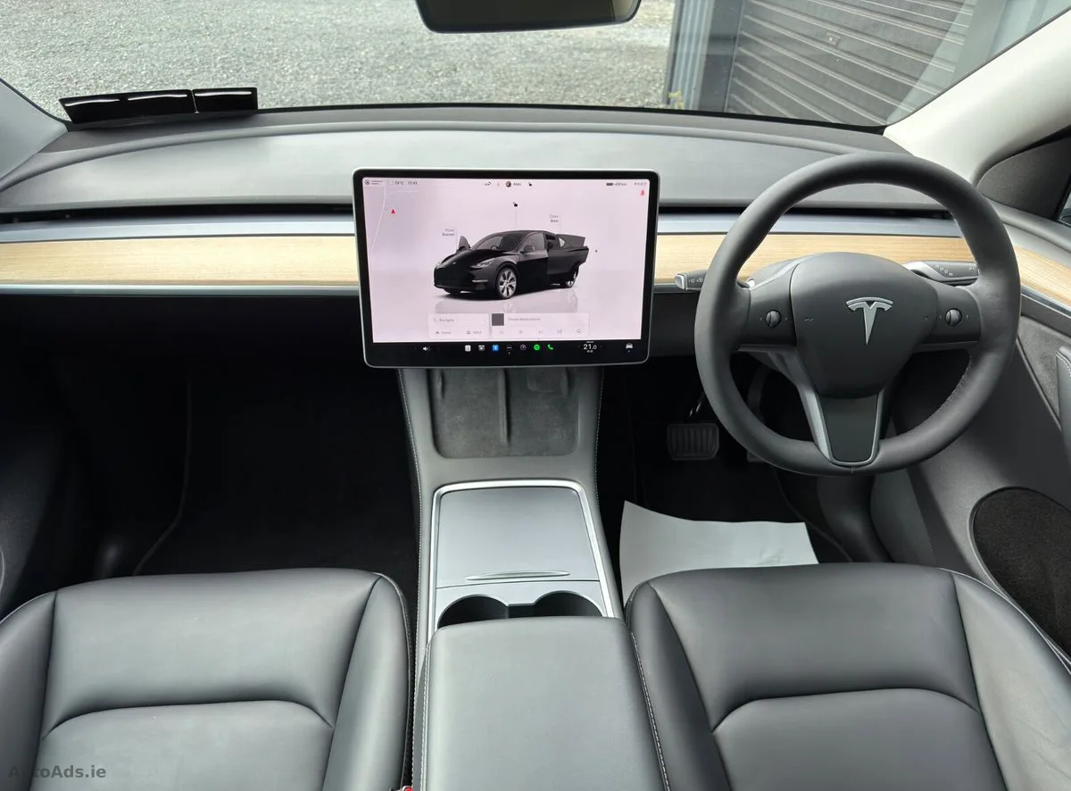 2023 Tesla Model Y – photo 9