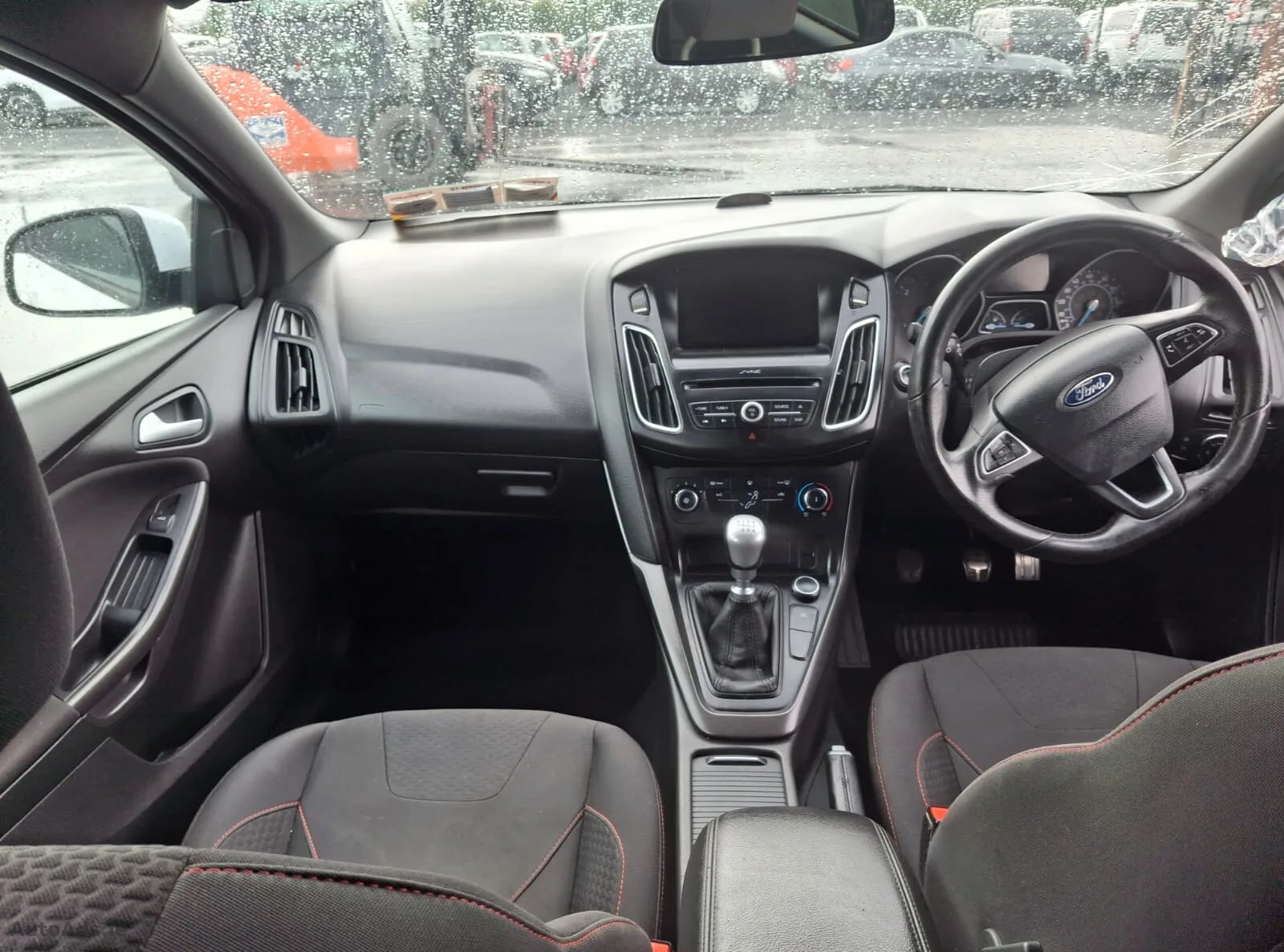 2018 Ford Focus – photo 12