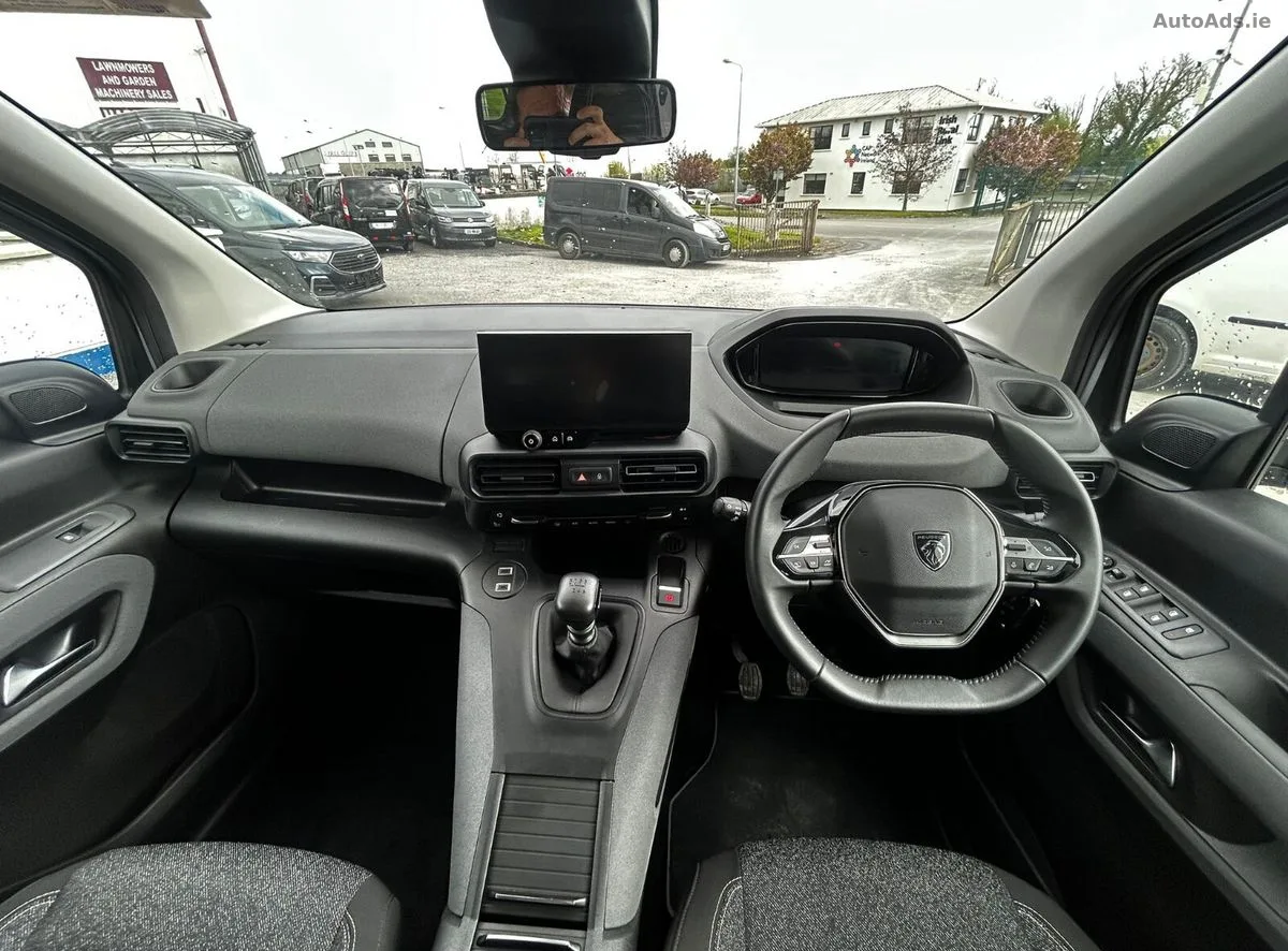2024 Peugeot Rifter – photo 11