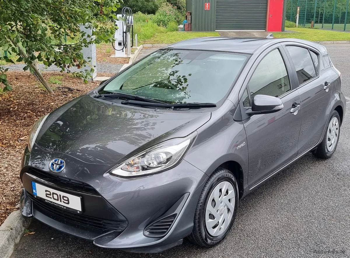 2019 Toyota Aqua – photo 7