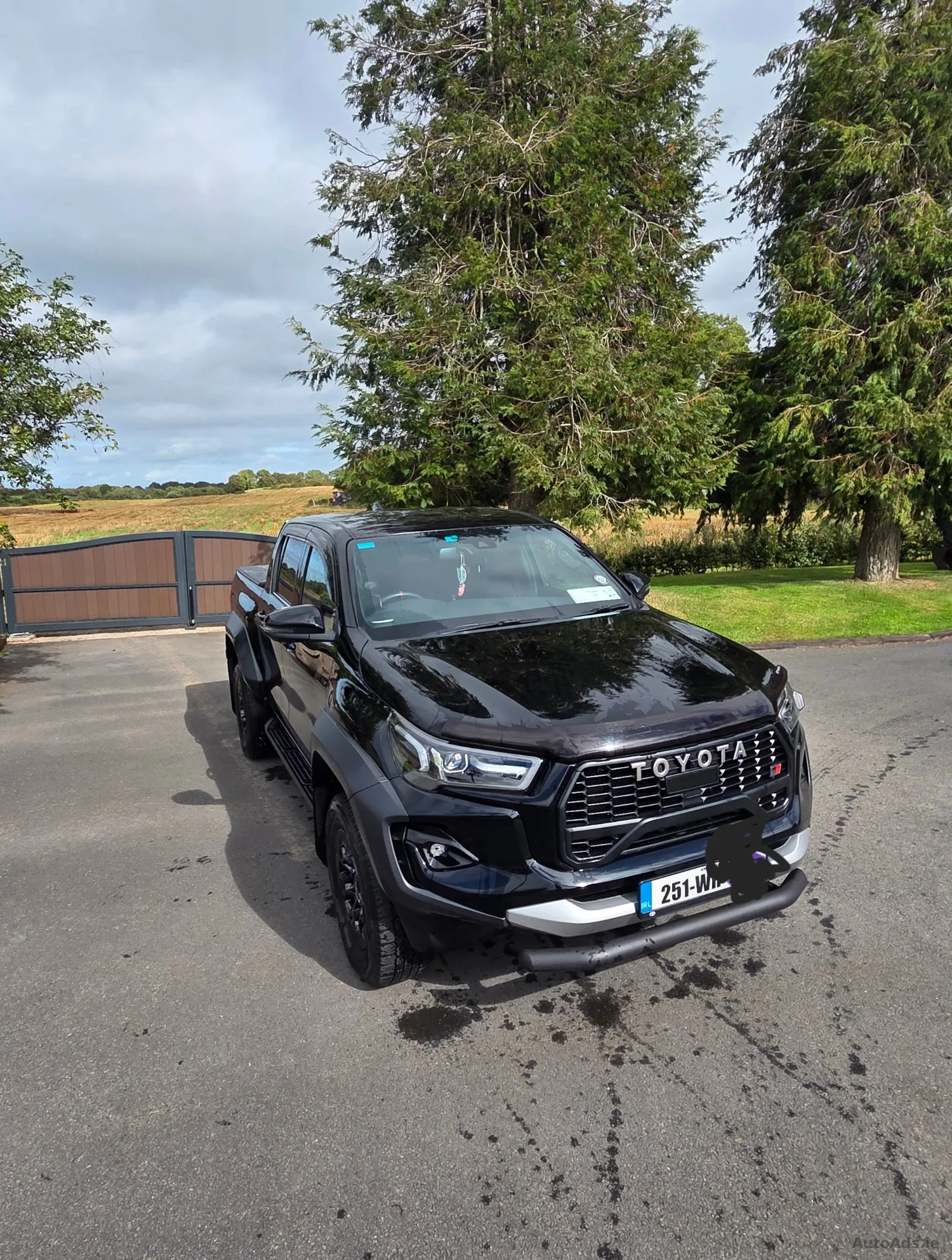 2025 Toyota Hilux