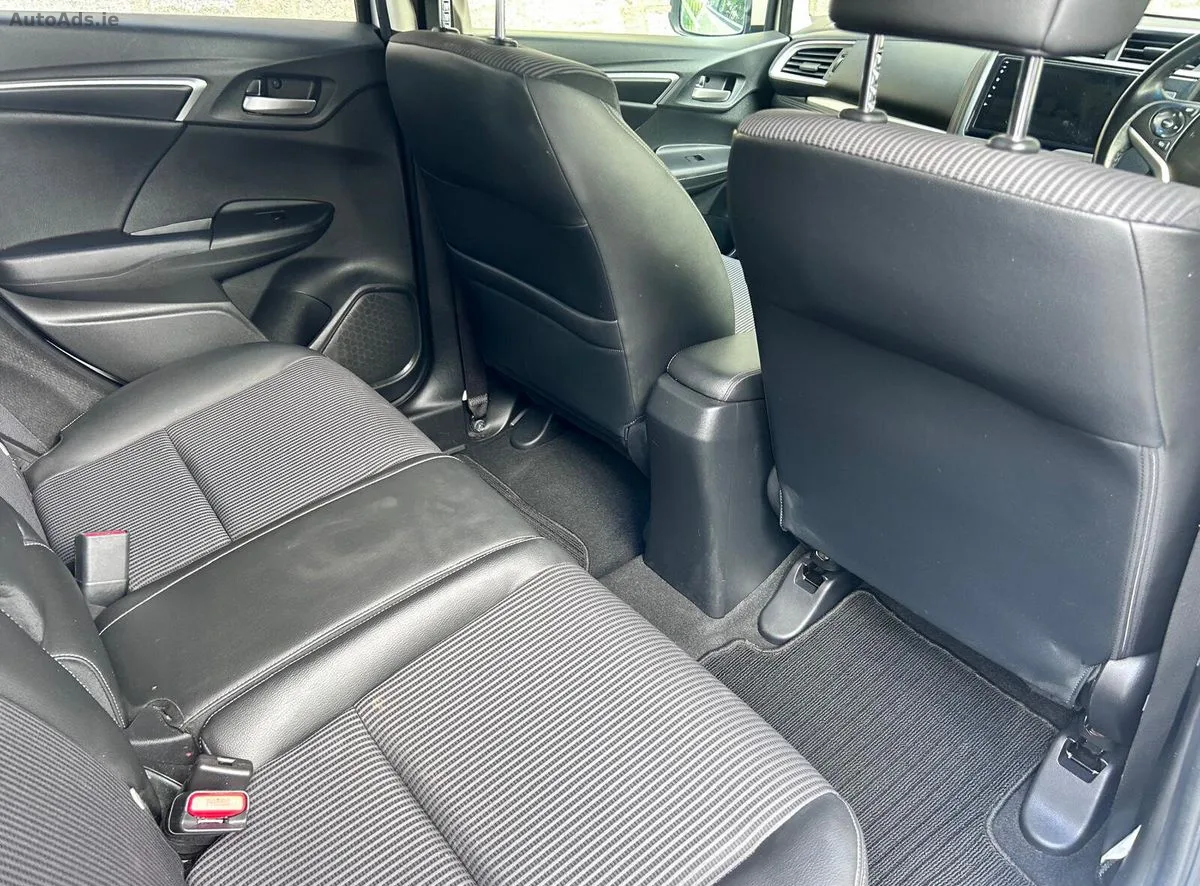 2018 Honda Fit – photo 14