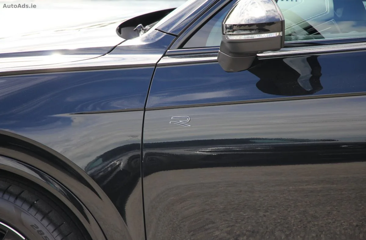 2025 Volkswagen Touareg – photo 20