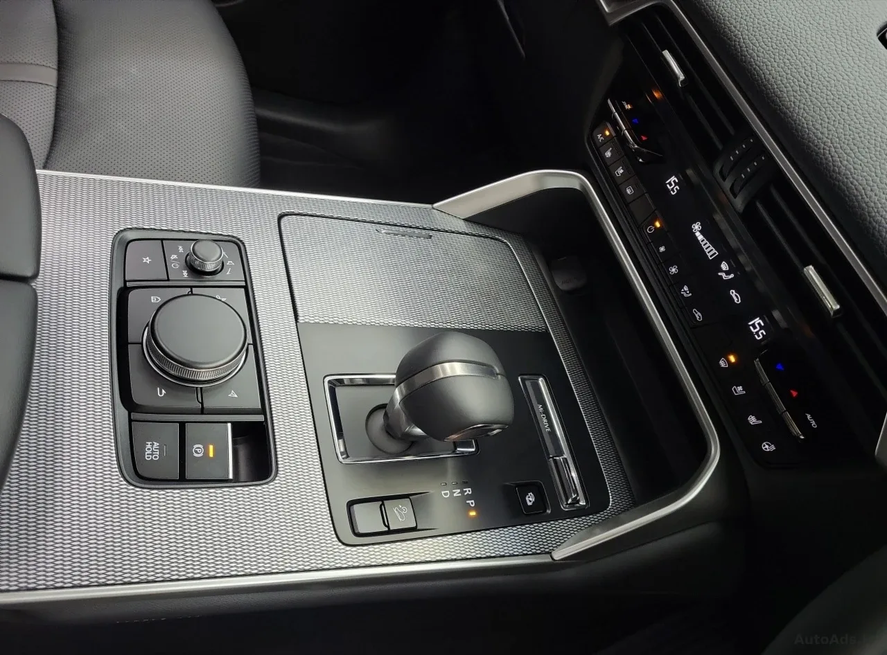 2025 Mazda CX-60 – photo 18
